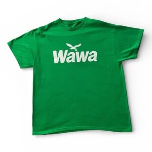 Wawa Green Short Sleeve Men's Tee - EST. Size: Large